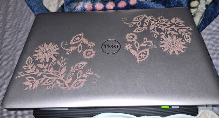 Dell Laptop 8GB Ram 1 TB Storage