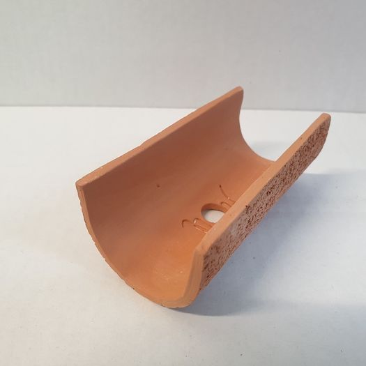 Brick ceramic tunnel with a hole for plants 10x5x4cm
