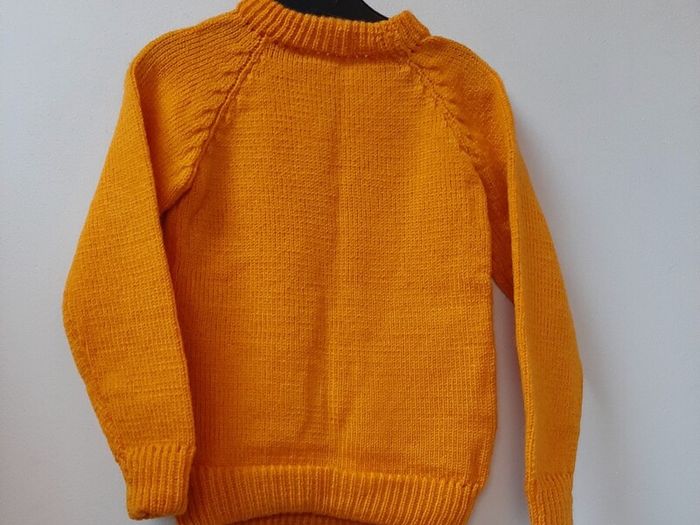 New knitted jumpers