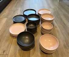 Set of Casafina fine Portuguese stoneware