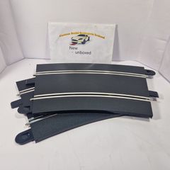 Scalextric C8235: 2x New Radius 4 Curve Track (R4)