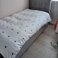 Single bed x 2