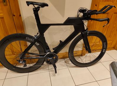 Canyon Speedmax CF 8.0 SL Time Trial Bike/ Triathlon Bike