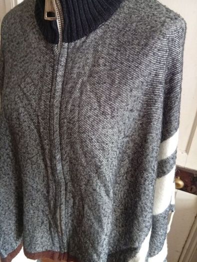 River island poncho