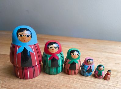 Vintage stacking dolls set