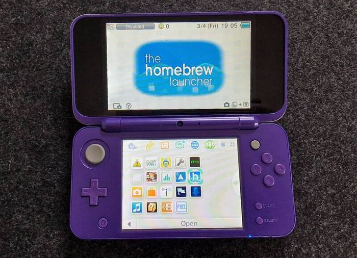 New Nintendo 2DS XL Purple Modded 64GB Excellent Condition