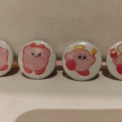 Kirby Button Badges 25mm