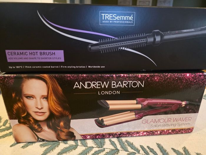 Ceramic hot brush & Glamour waver