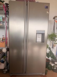 Samsung Freestanding Fridge Freezer
