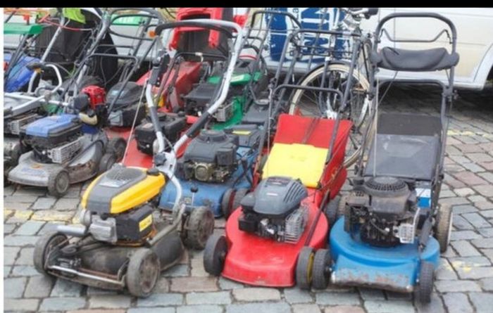 lawnmowers wanted