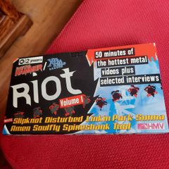 Metal Hammer Riot Volume 1 - VHS from 2001 (with Tool, Soulfly, Slipknot and more)