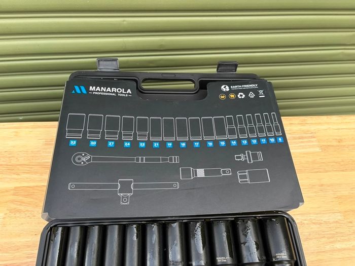 MANAROLA - Professional 23PC 1/2 Deep Impact Socket Set