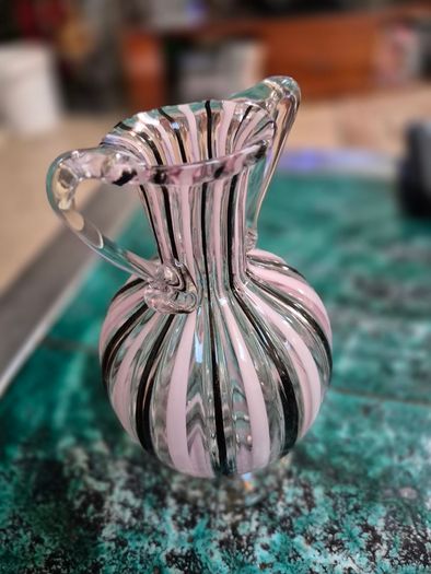 Glass vase