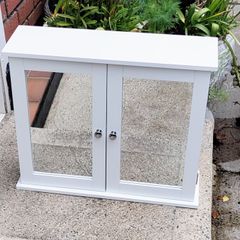 bathroom mirror cabinet