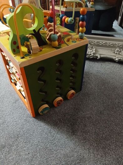 zany zoo activity cube