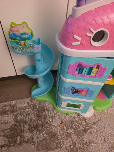 Gabbys Movie Interactive Deluxe Dollhouse