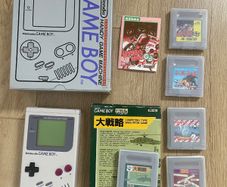 Nintendo Gameboy Classic DMG-001 Boxed + Bomber Man + Other Games
