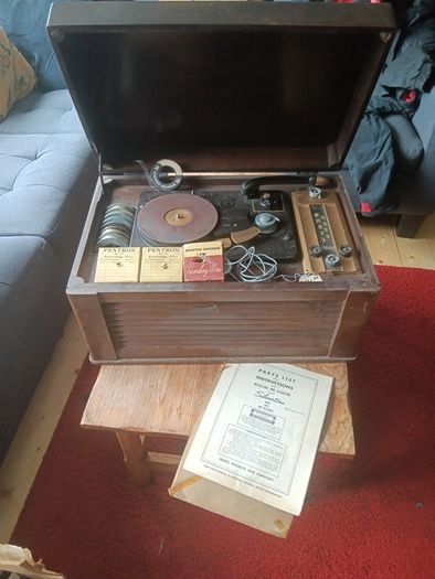 Vintage Silvertone wire recorder