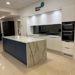 Kitchen ; Ex Display Sale