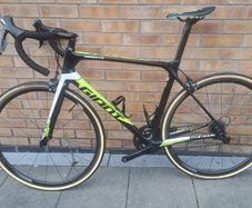 Giant tcr advanced roadbike. M/L