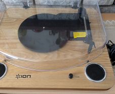 iON Record player