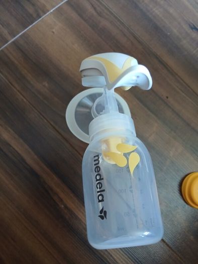 MEDELA harmony manual breast pump