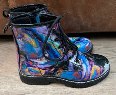 BNWOT Steve Madden boots