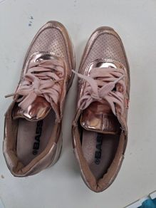 ladies gold colour runners