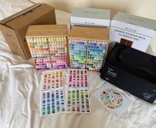 320 Ohuhu alcohol markers plus storage