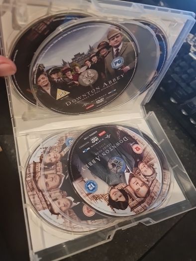 Downtown Abbey DVD