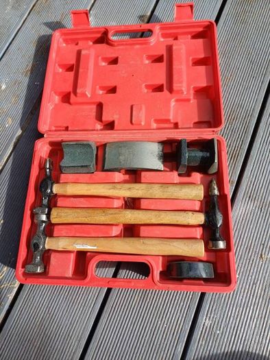 Neilsen 7 Piece Body Repair & Panel Beating Kit (CT2310)