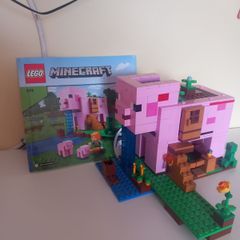 Lego Minecraft Pig house set 21170