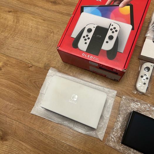 Nintendo switch oled like new