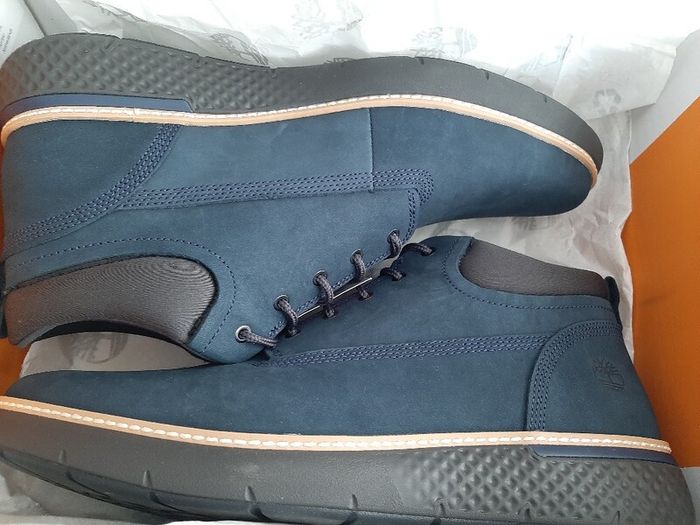 New Timberland mens boots in box