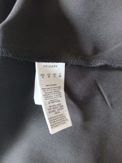 Primark  Black  Dress.   S.14- 16.  B.N.W.T.