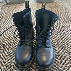 dr martens pascal dark navy blue