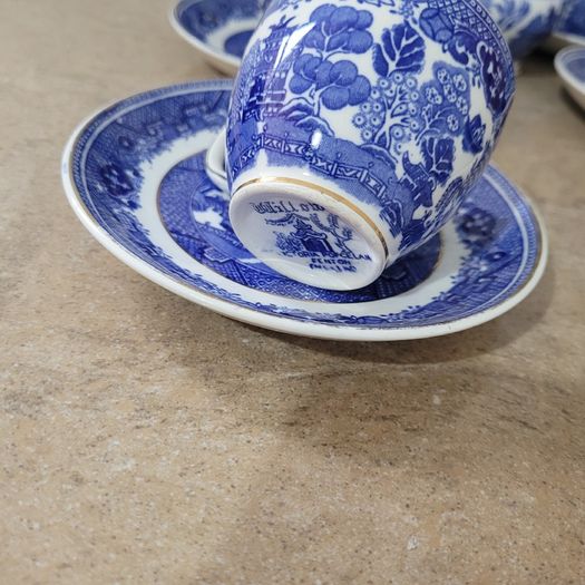 Antique "Willow" Fenton espresso set