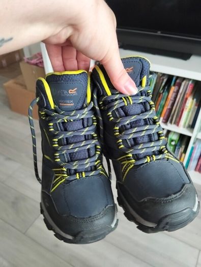 Regatta waterproof kids boots