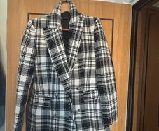 ZARA Elegant Black & White Check Blazer