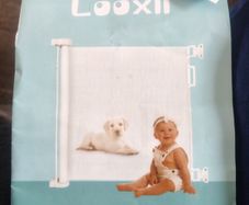 Baby gate
