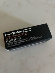 Mac foundation Studio Fix Fluid NW33 SPF15 30ml