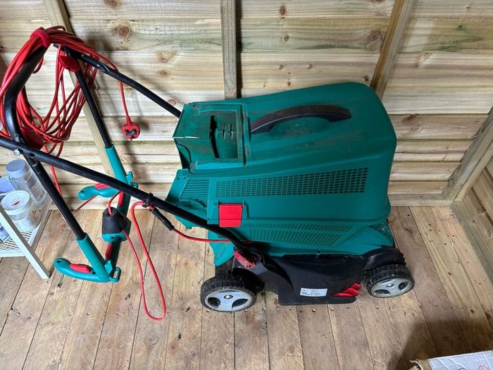 Bosch electric lawn mover