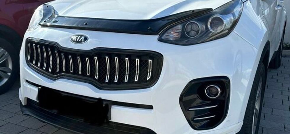 Car Kia sportage