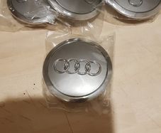 Audi wheel caps 65mm