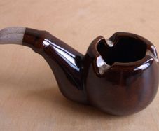 Pipe-shaped ashtray 18cm