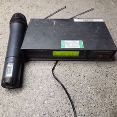Sennheiser EW100 wireless microphone and receiver  838-870MHz