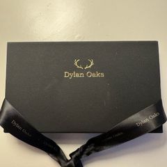 Dylan Oaks stud earrings and rope bracelet