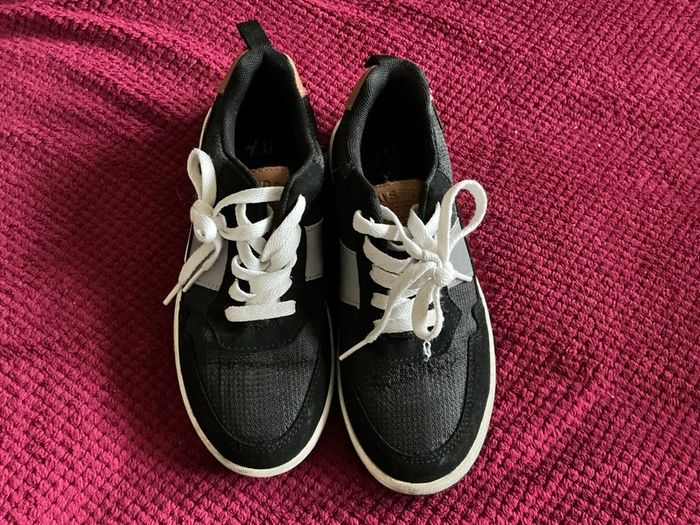 Kids runners size 2
