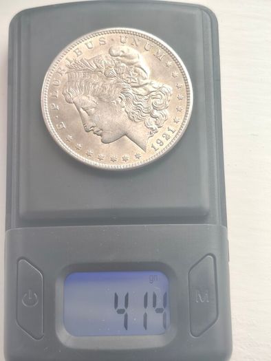 1921 Silver Morgan dollar