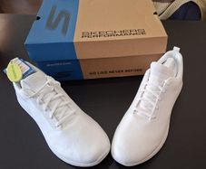 Skechers Go Walk Max size 13